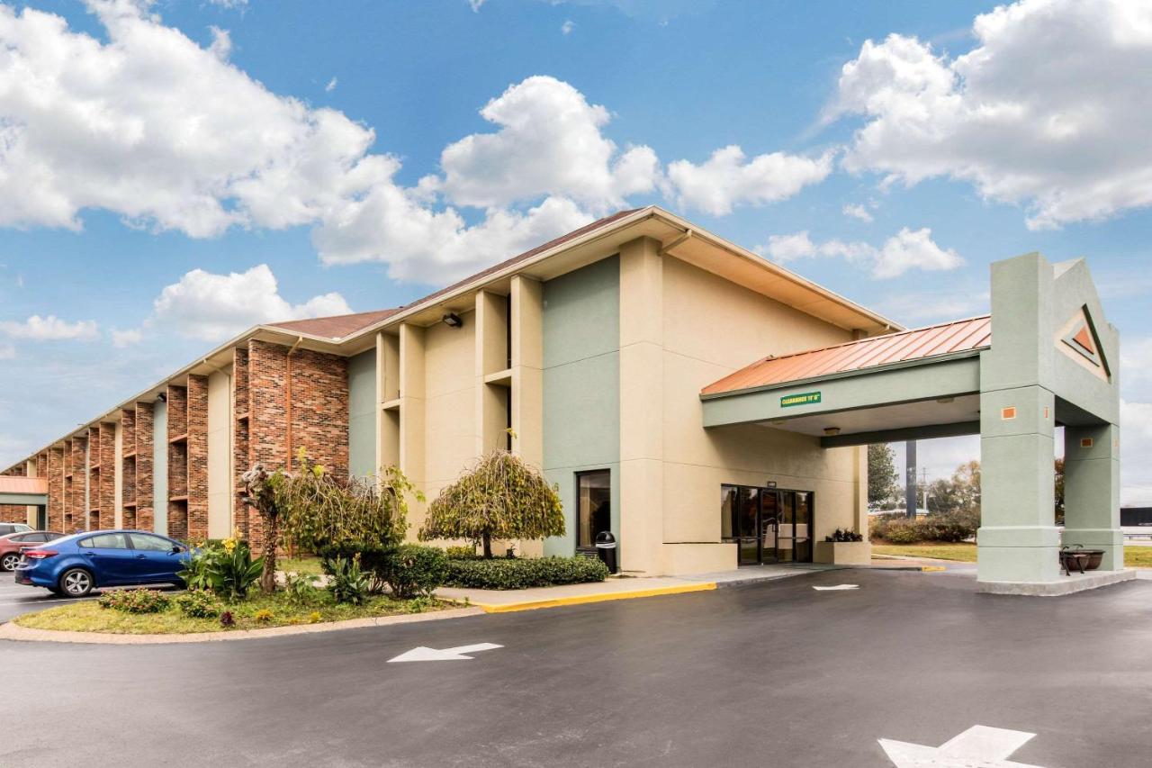 Quality Inn Opryland Area Nashville Exterior photo